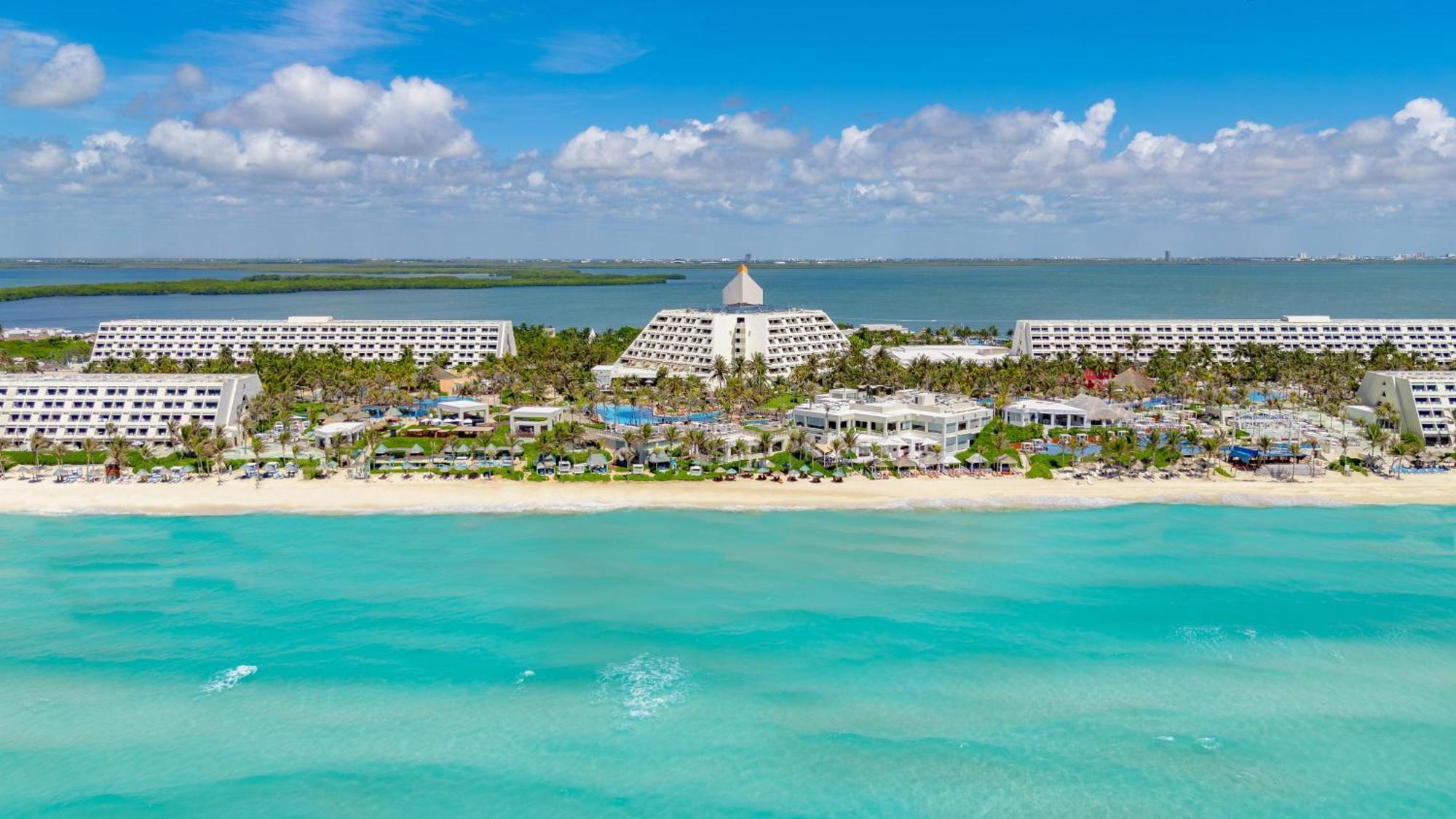 Oh! Cancun - The Urban Oasis & Beach Club (Adults Only) מראה חיצוני תמונה