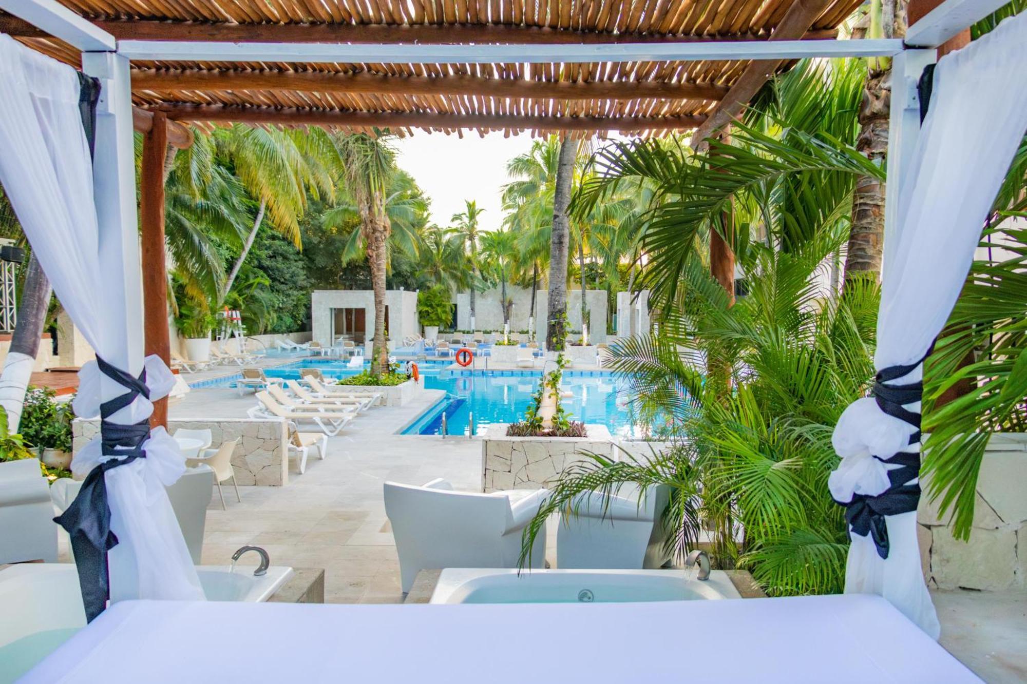Oh! Cancun - The Urban Oasis & Beach Club (Adults Only) מראה חיצוני תמונה